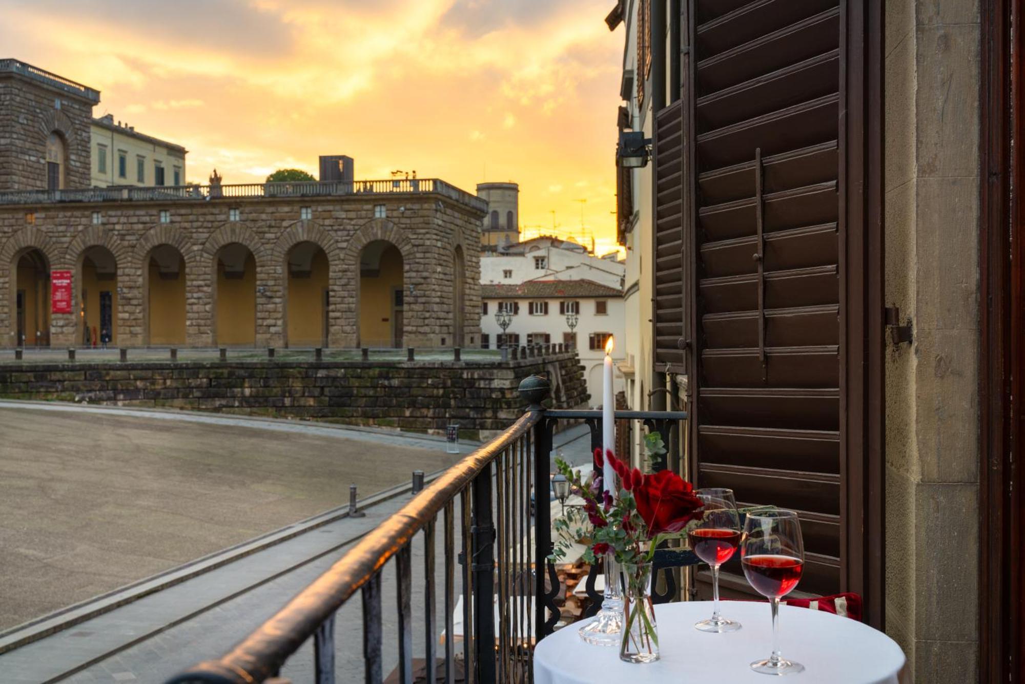 Piazza Pitti Palace - Residenza d'Epoca Firenze Esterno foto